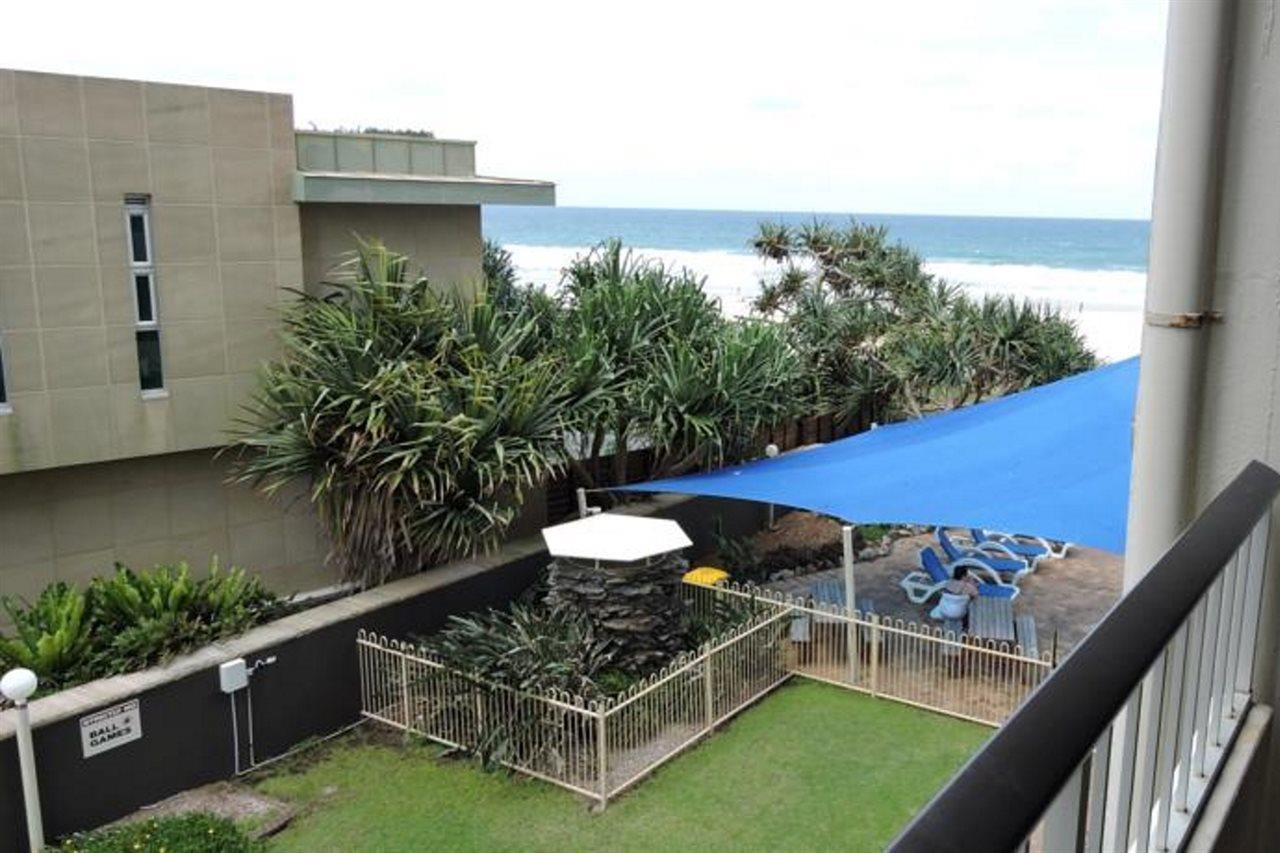 President Holiday Apartments - Absolute Beachfront Gold Coast Extérieur photo